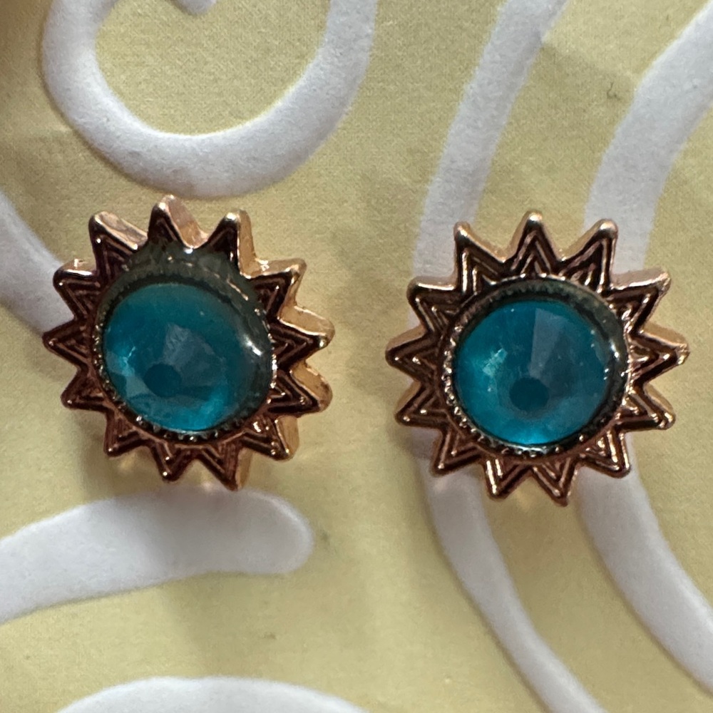 Hot Topic Gold and Teal Sunburst Earrings